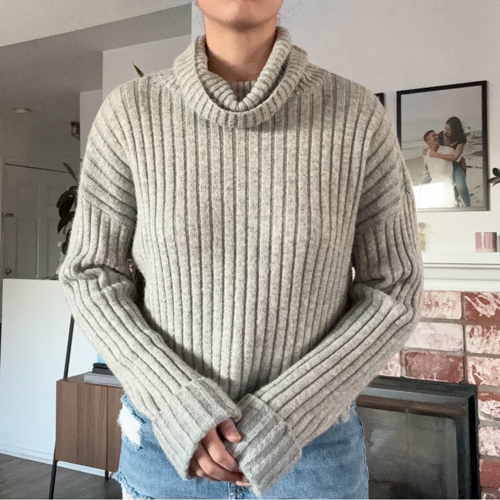 Forever 21 Ribbed Cowl Neck Sweater - Gray